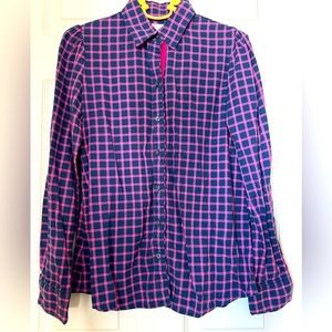 Banana Republic Womens Shirt 
100% cotton
Purple/plaid